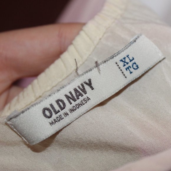 Old Navy Tank - Picture 7 of 7